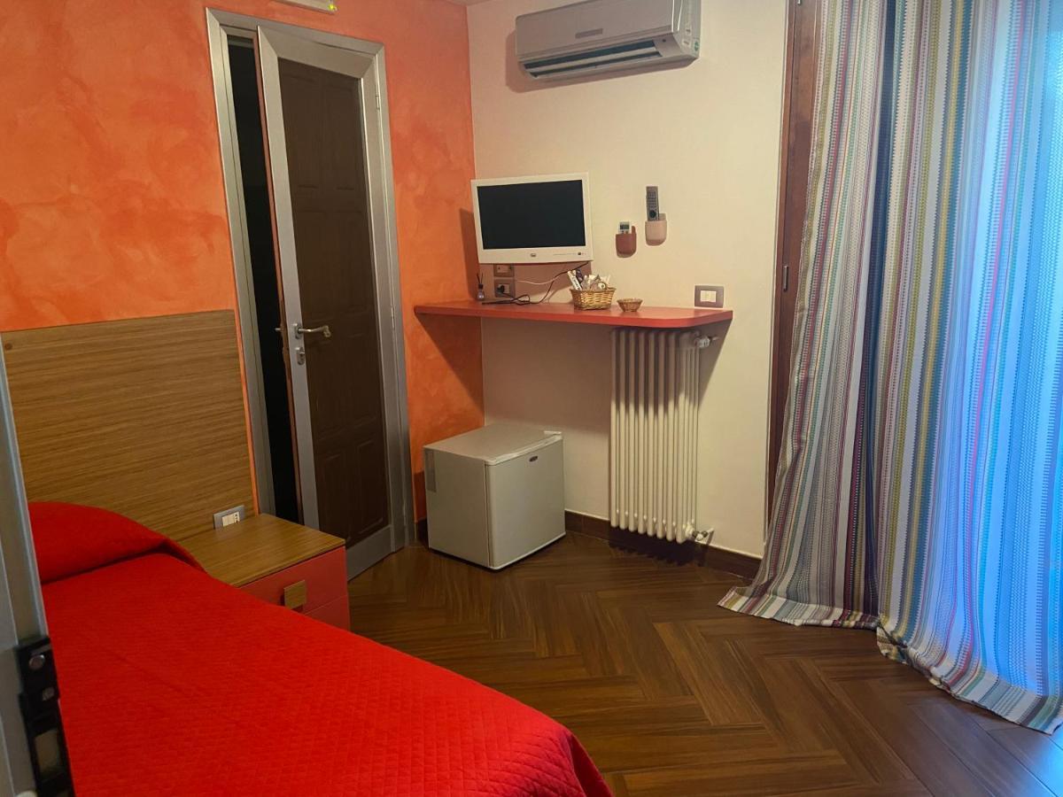 B&B Al Porto Novo Бішельє Екстер'єр фото